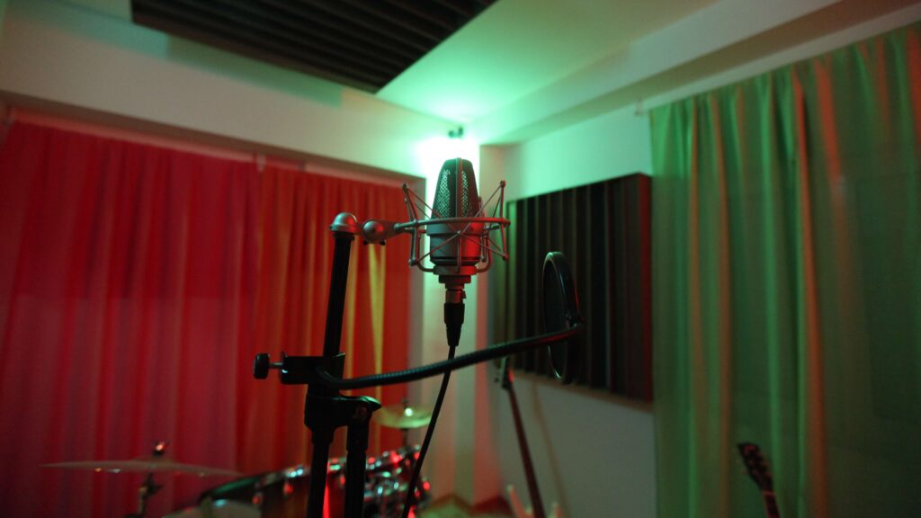 Miltos Marathon the studio mic photo